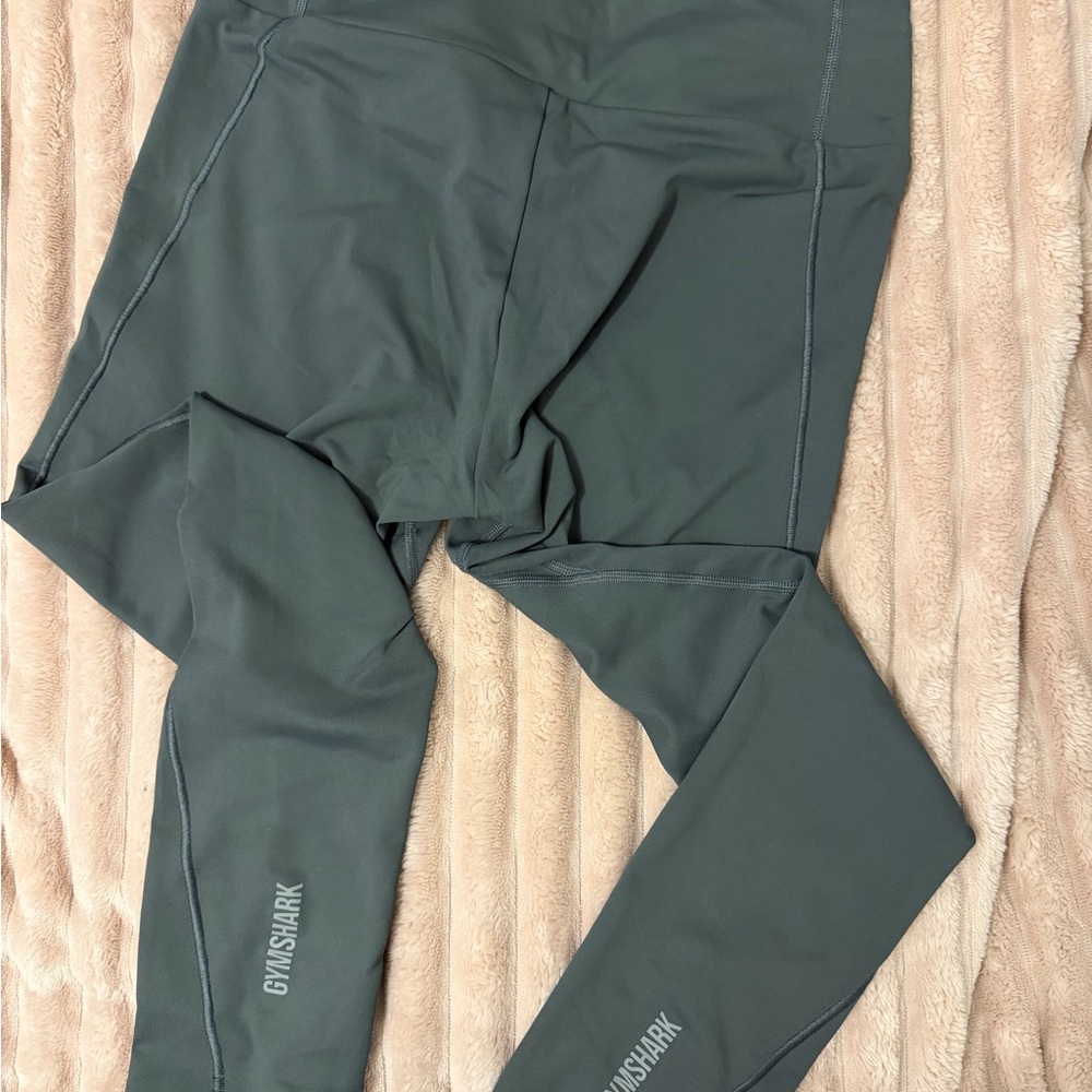 NWOT Gymshark Dark Grey Leggings - Picture 3 of 3